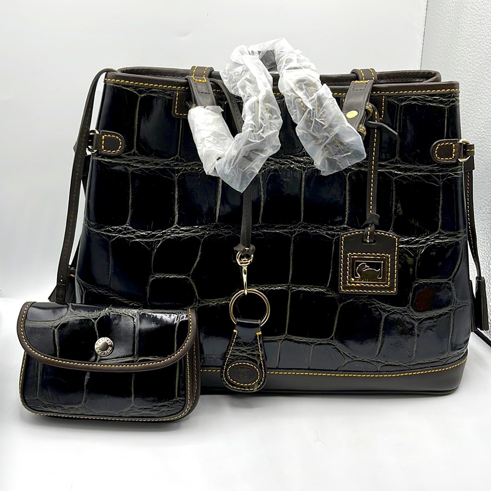 DOONEY & BOURKE - TASSEL BAG